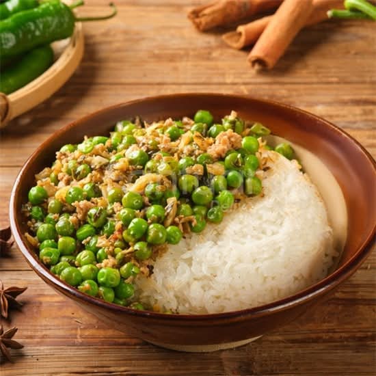豌豆肉末盖码饭 Peas with Minced Meat GAIMA Rice Bowl